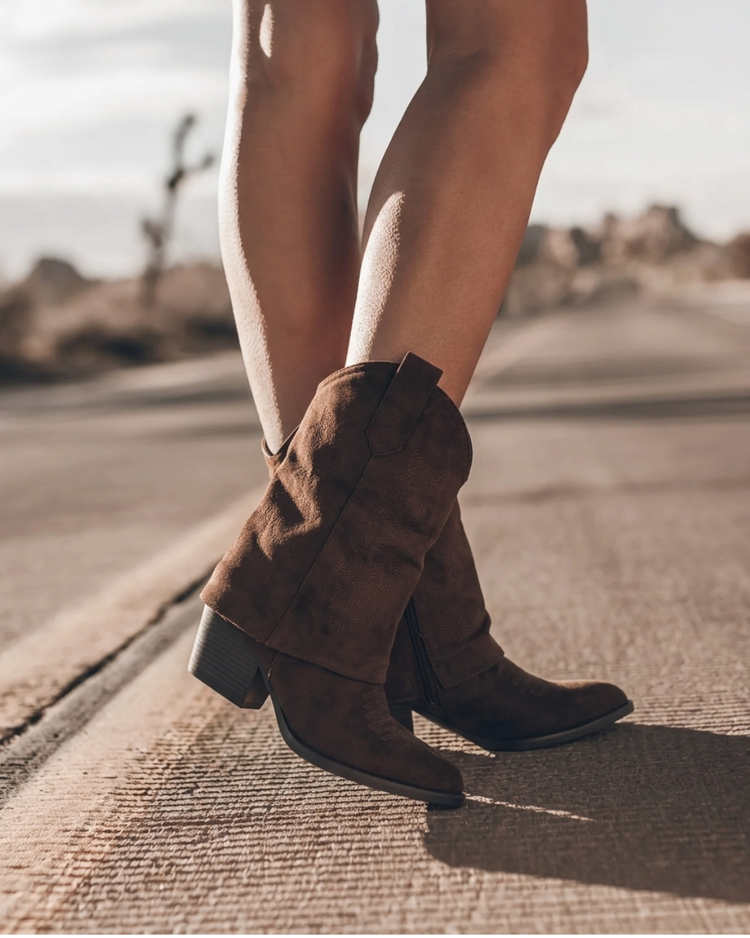 Festi Fold-over Brown Boots