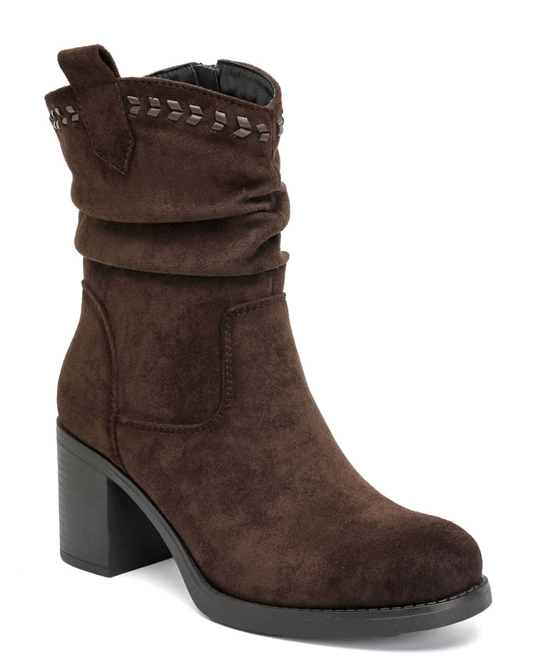 2877 Brown Boots in Brown