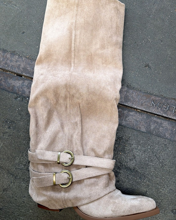 7672 Beige Boots