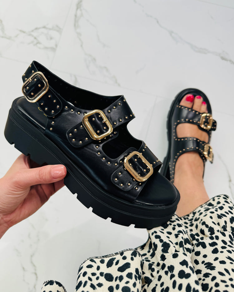 5478 Black Sandal