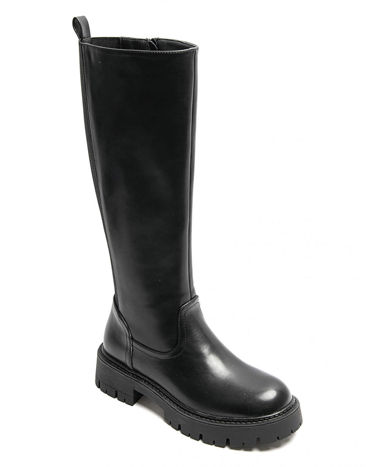5825 Black Boots
