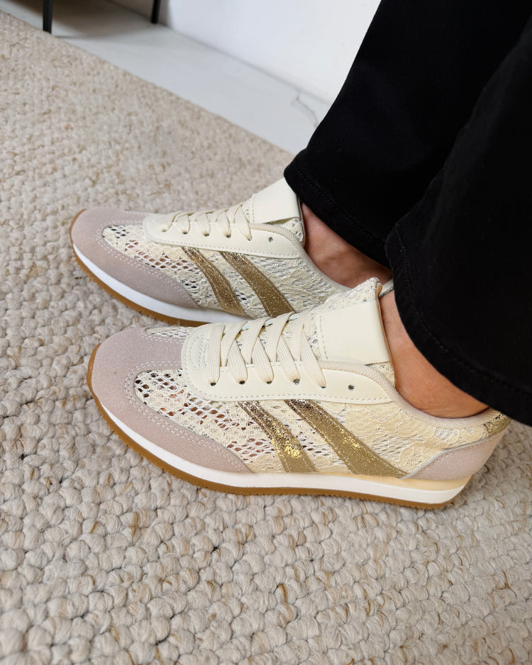 Fienna Beige Sneaker