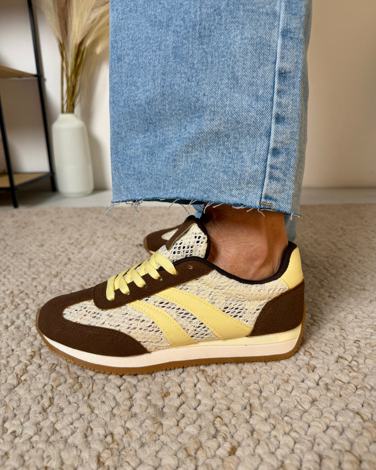 Fienna Brown Sneaker