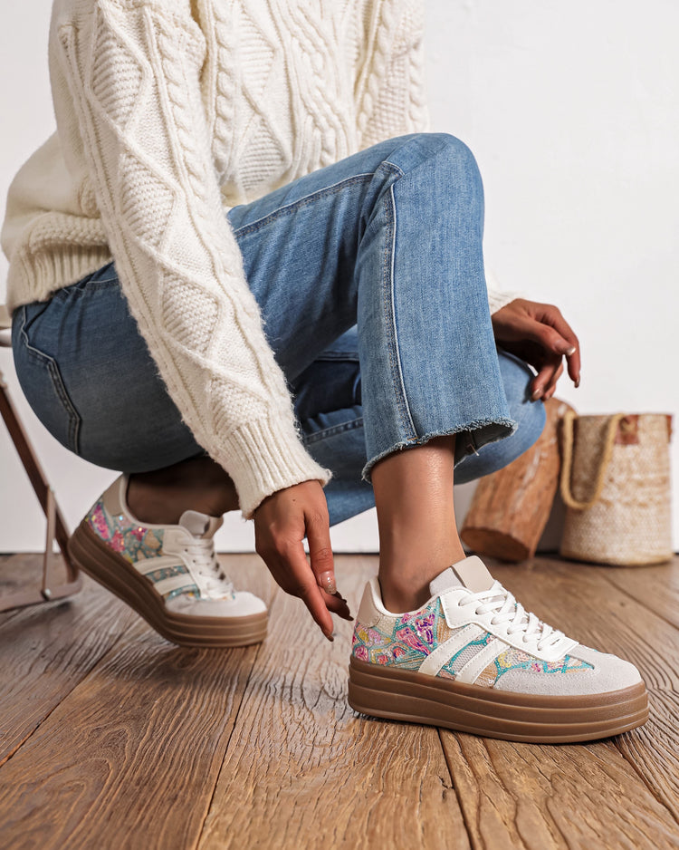 Paula White Sneaker
