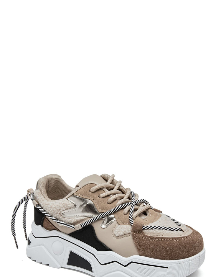 June Black Sneaker