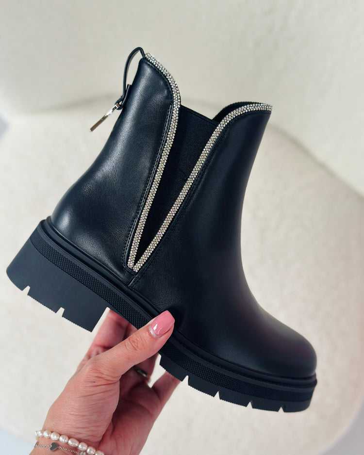 Shanty Black Boots