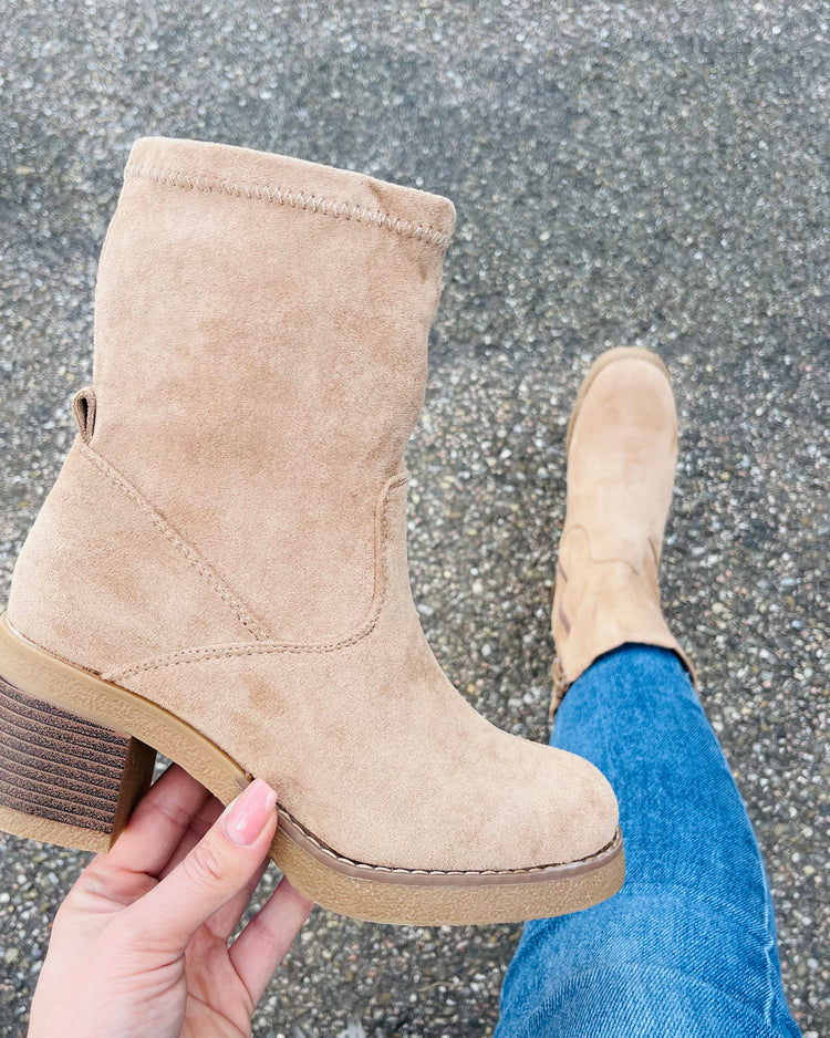 Khaki 27 Boots