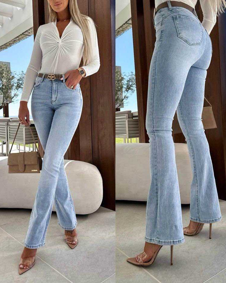 Light Flair Jeans