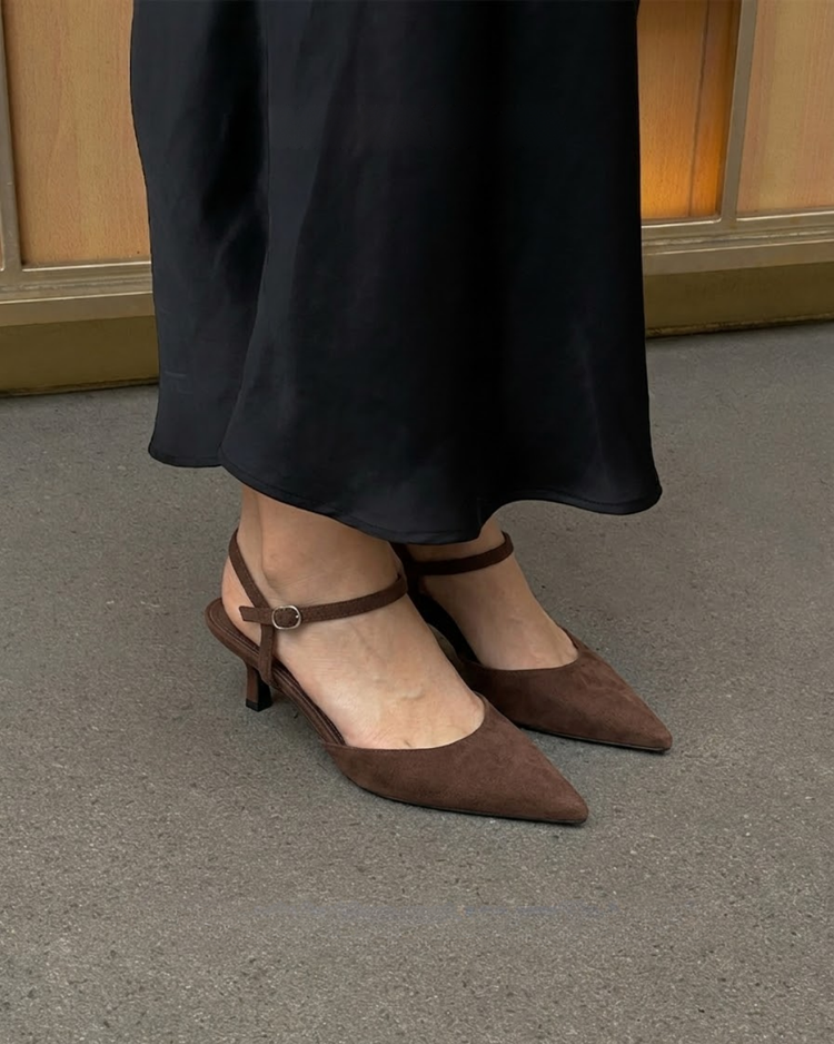 Lynn Brown Heels