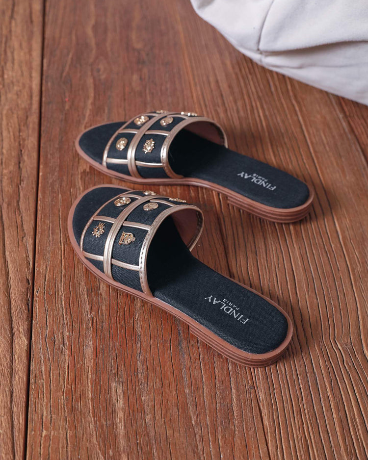 Colinda Black Slides
