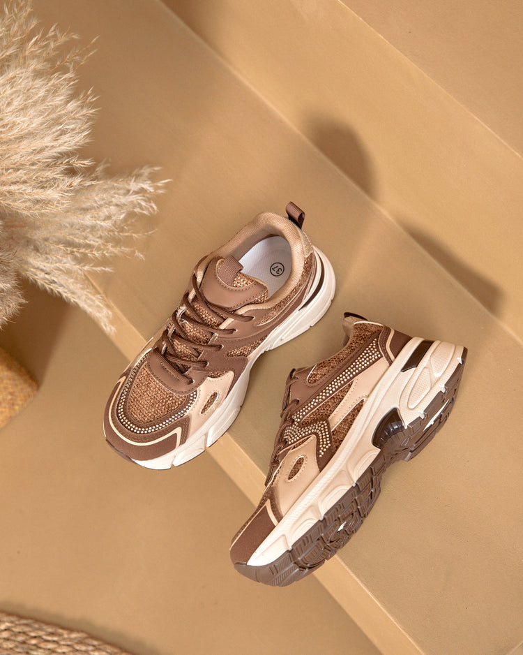 Diane Brown Sneaker