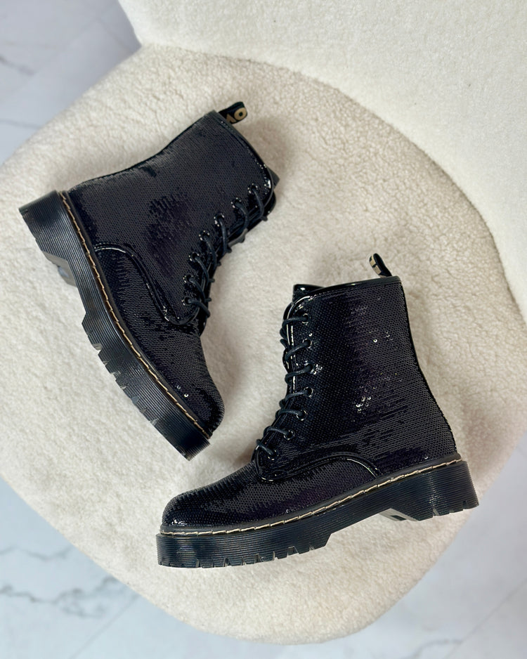 Nikky Black Boots