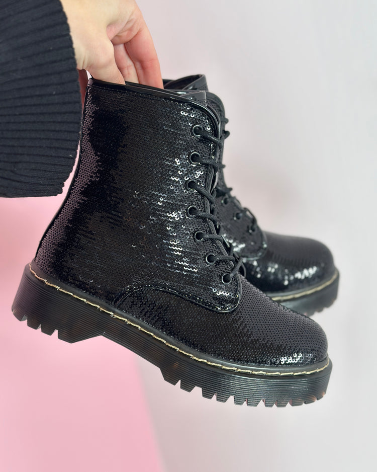 Nikky Black Boots