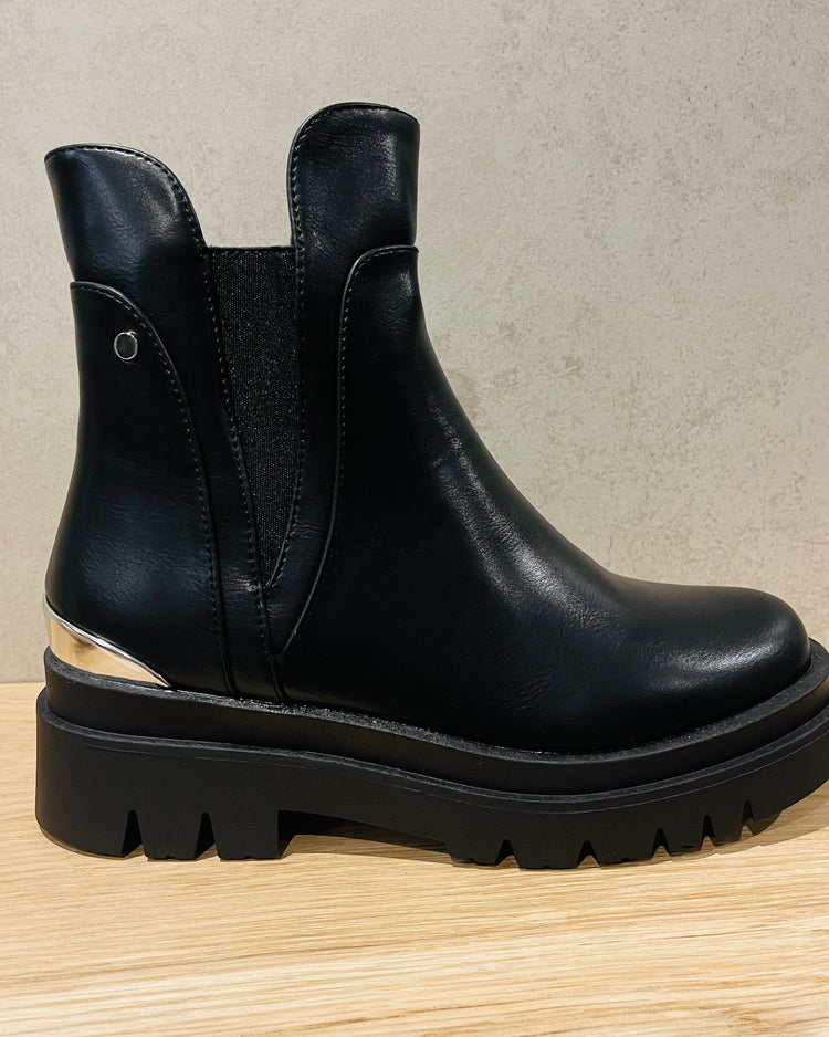 Xanne Black Boots
