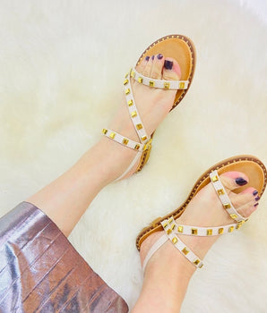 38869 Beige slipper