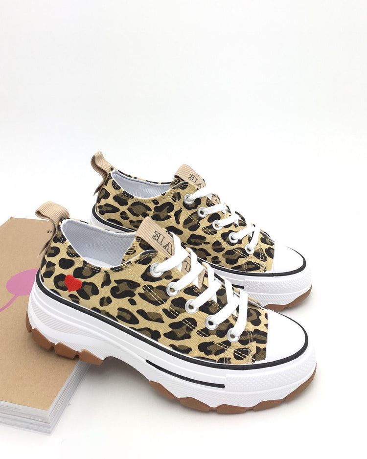 Gretha Leo Sneaker