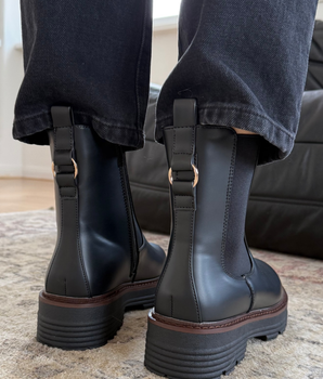 Chunky Chelsea Ankle Boots Schwarz