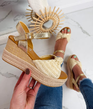 Marieke Beige Keilabsätze