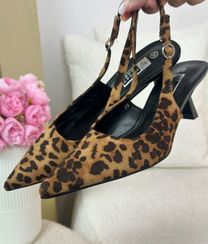 Date-Night Leo Heels