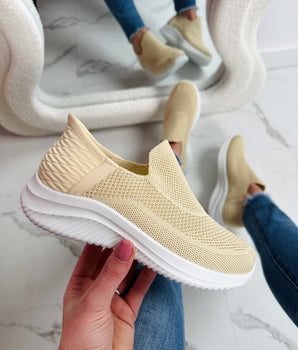 Slip-on Beige Sneaker
