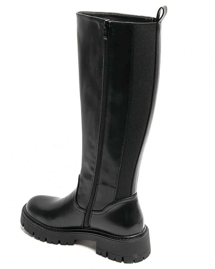 5825 Black Boots