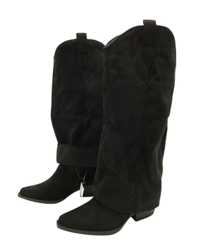 Manouk Omslag Black Boots