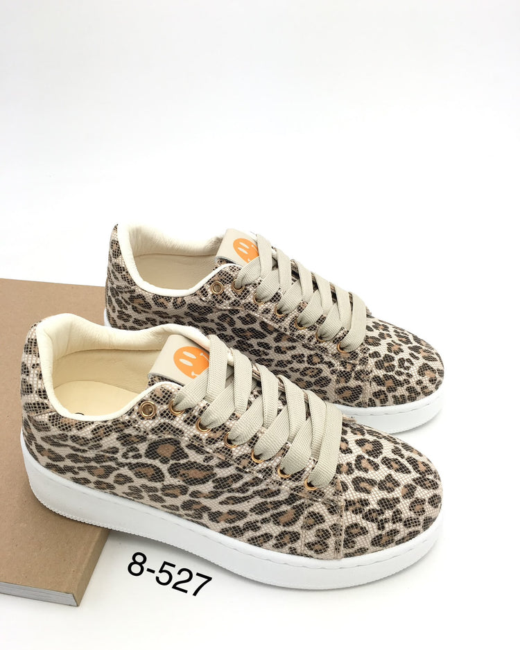 Happy Leo Sneaker