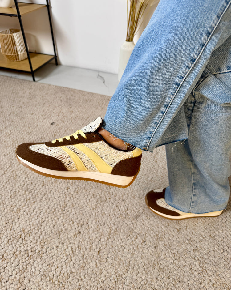 Fienna Brown Sneaker