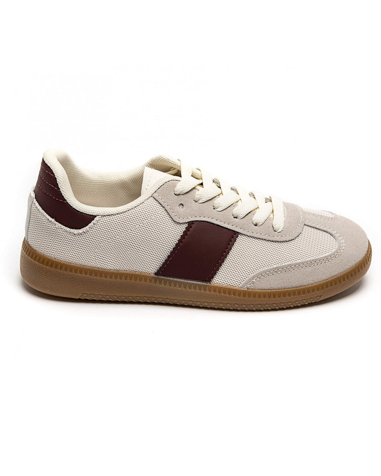 8965 Wine Sneaker