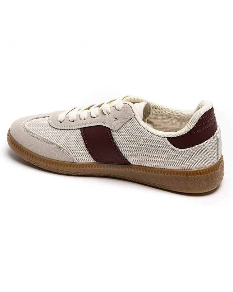 8965 Wine Sneaker
