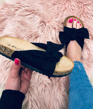 Romi Black Slides