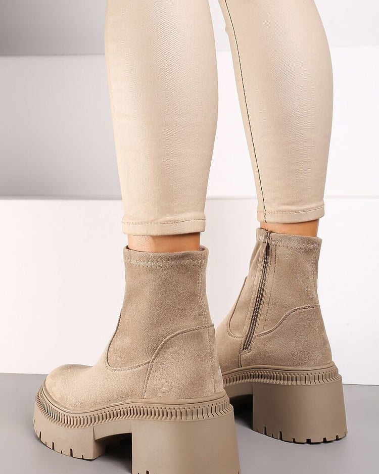 Farah Khaki Boots