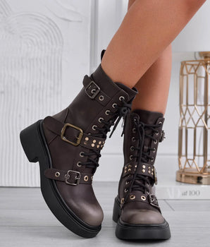 Arianne Brown Bikerboots