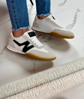 Yoni Grey Sneaker