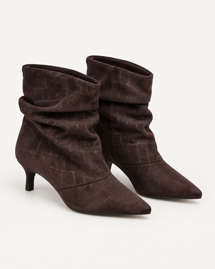 Nina Brown Haklaars