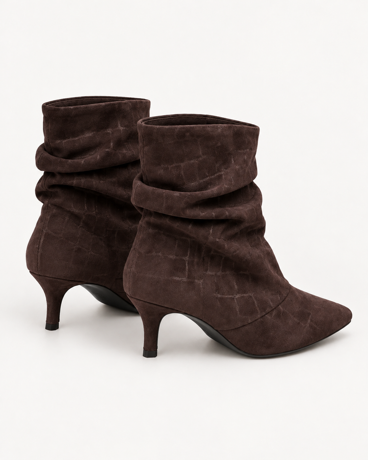 Nina Brown Haklaars