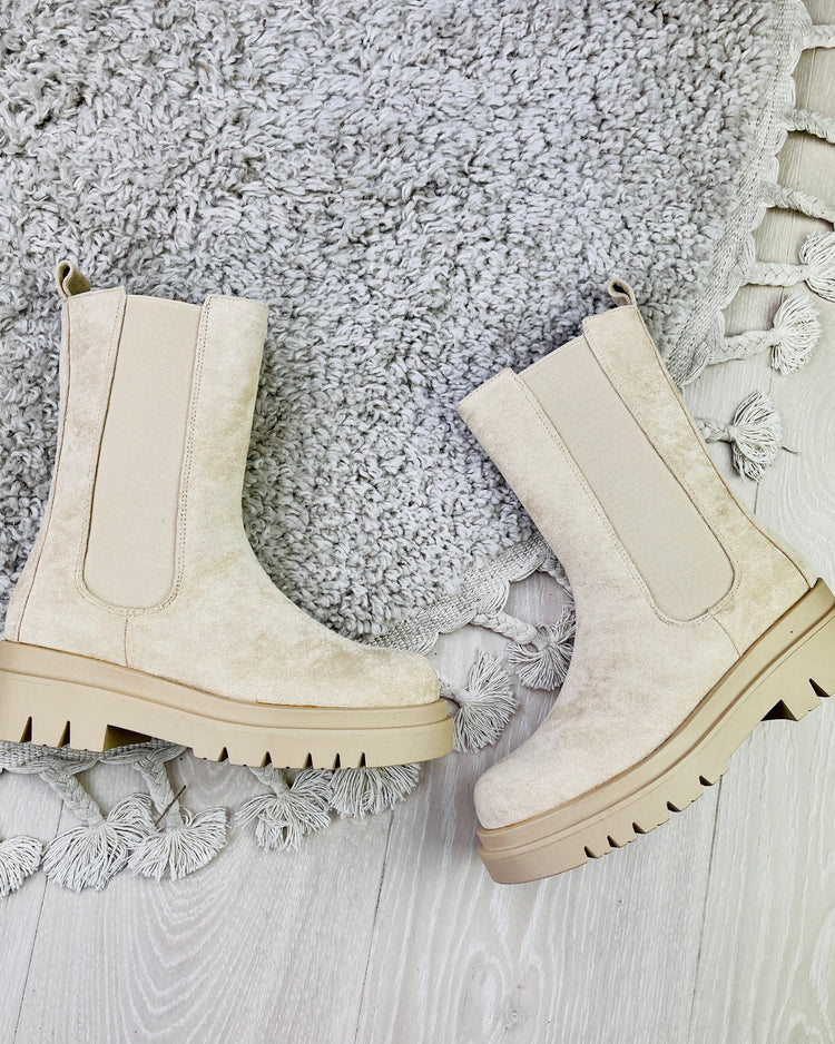 Chelsea Beige Suedine Boots