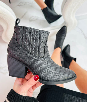 Cowboy Low Black Boots