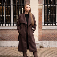 Must-Have Mantel Brown