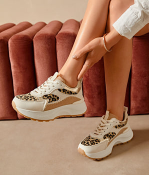Diane Leo Sneaker