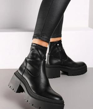 Farah Black PU Boots