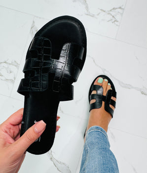 Hajar Black Slides
