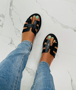 Hajar Black Slides