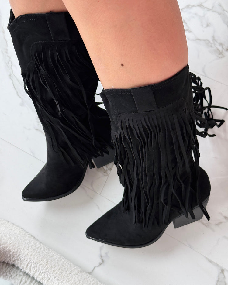 High Black Boots with Fringles