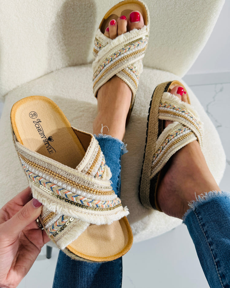 Merel Beige Slipper