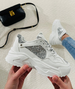 Zohra White Sneaker