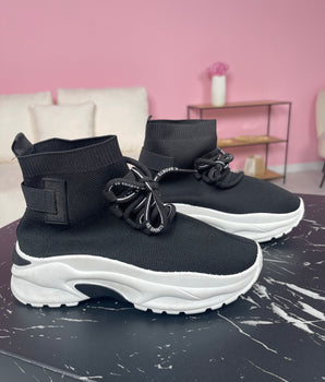 6735 Black Boots BK