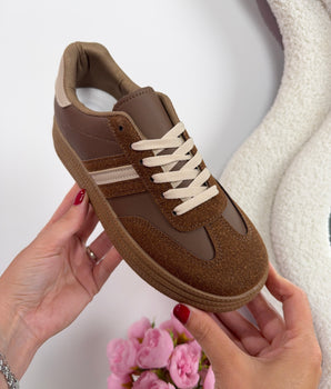 Ramona Brown Sneaker