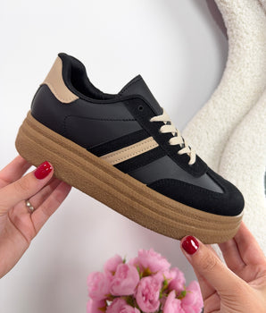 Ramona Black Sneaker