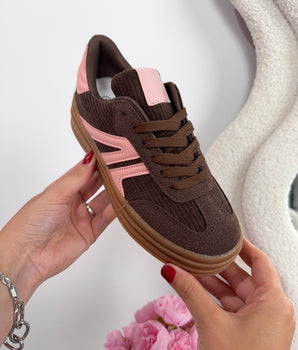 Regina Brown Sneaker